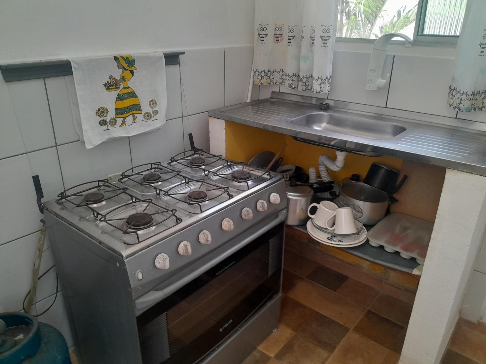Paul'S Kitchenettes Da Praia & Nemo Dive, Centro De Mergulho سانتا كروز كابراليا الغرفة الصورة